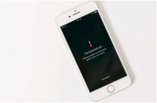 海头镇苹果手机维修分享iPhone 手机发热如何快速降温 